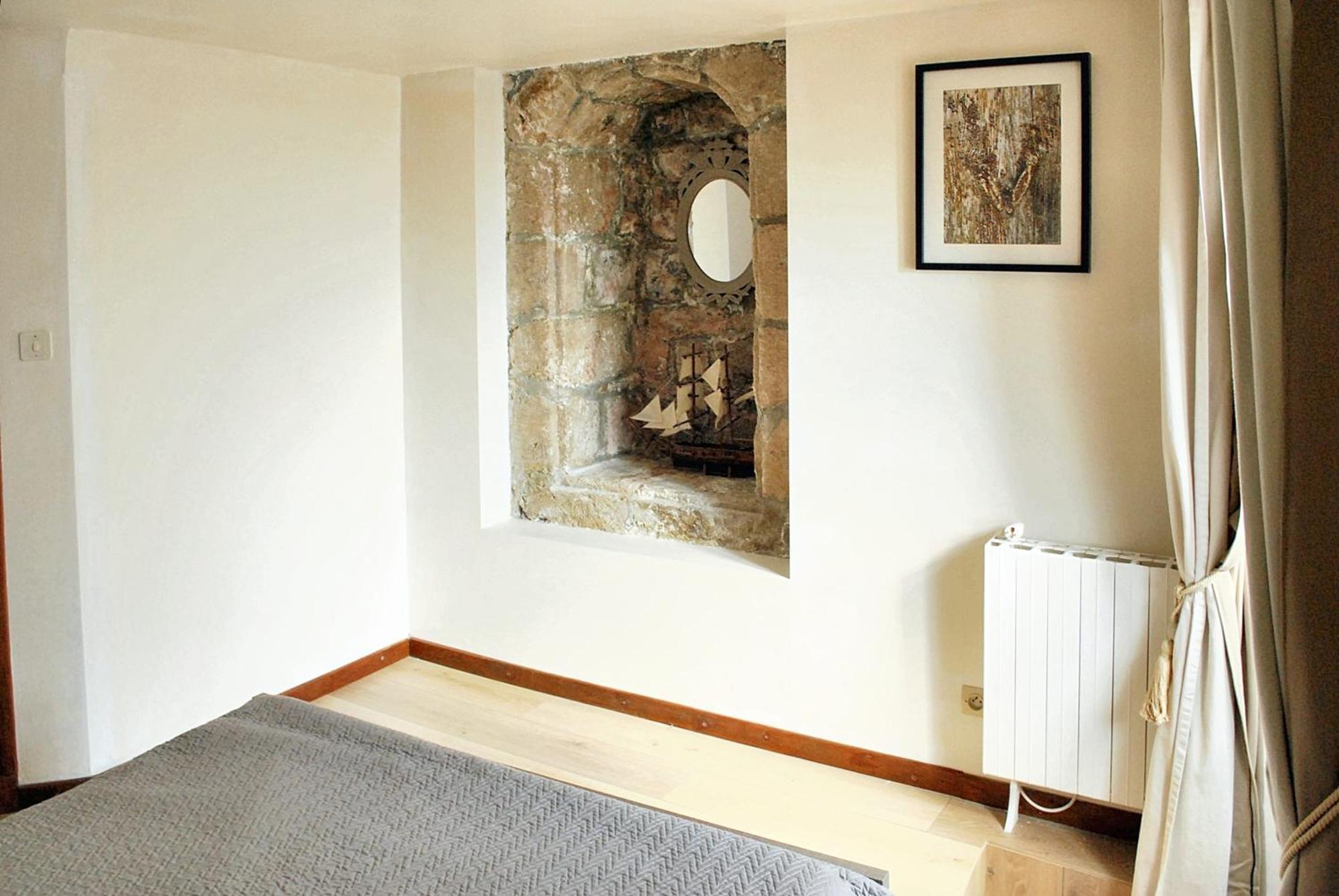 Maison Charmante Avec Vue Sur La Montagne, 莫斯特约勒斯 外观 照片